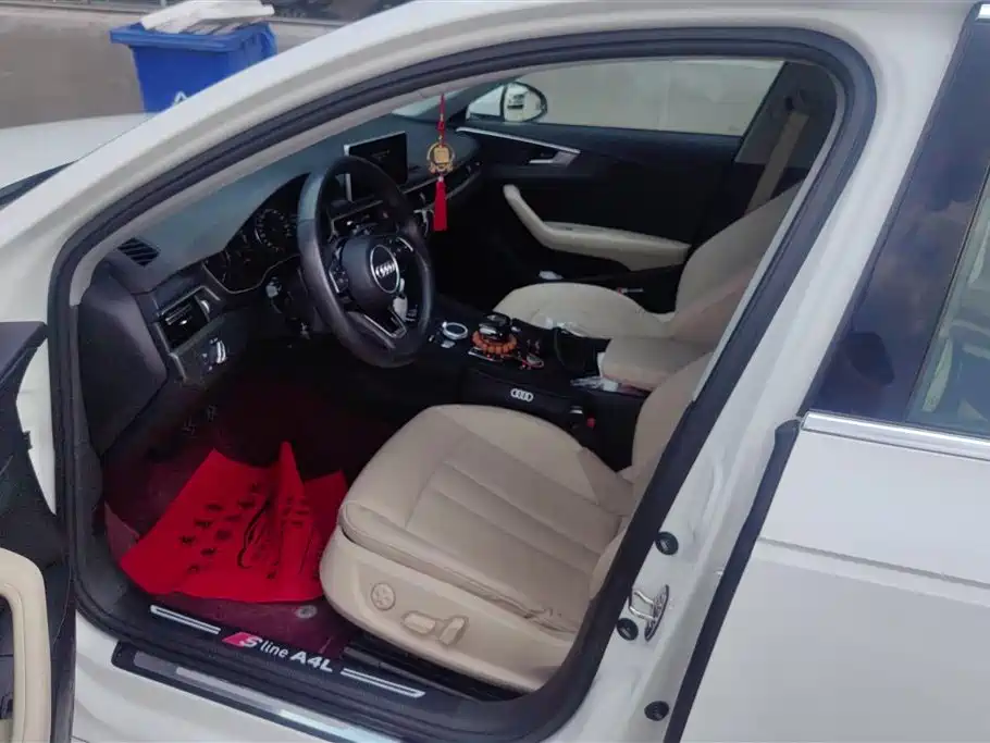 Audi A4L 2017 Plus 40 TFSI Style фото 9