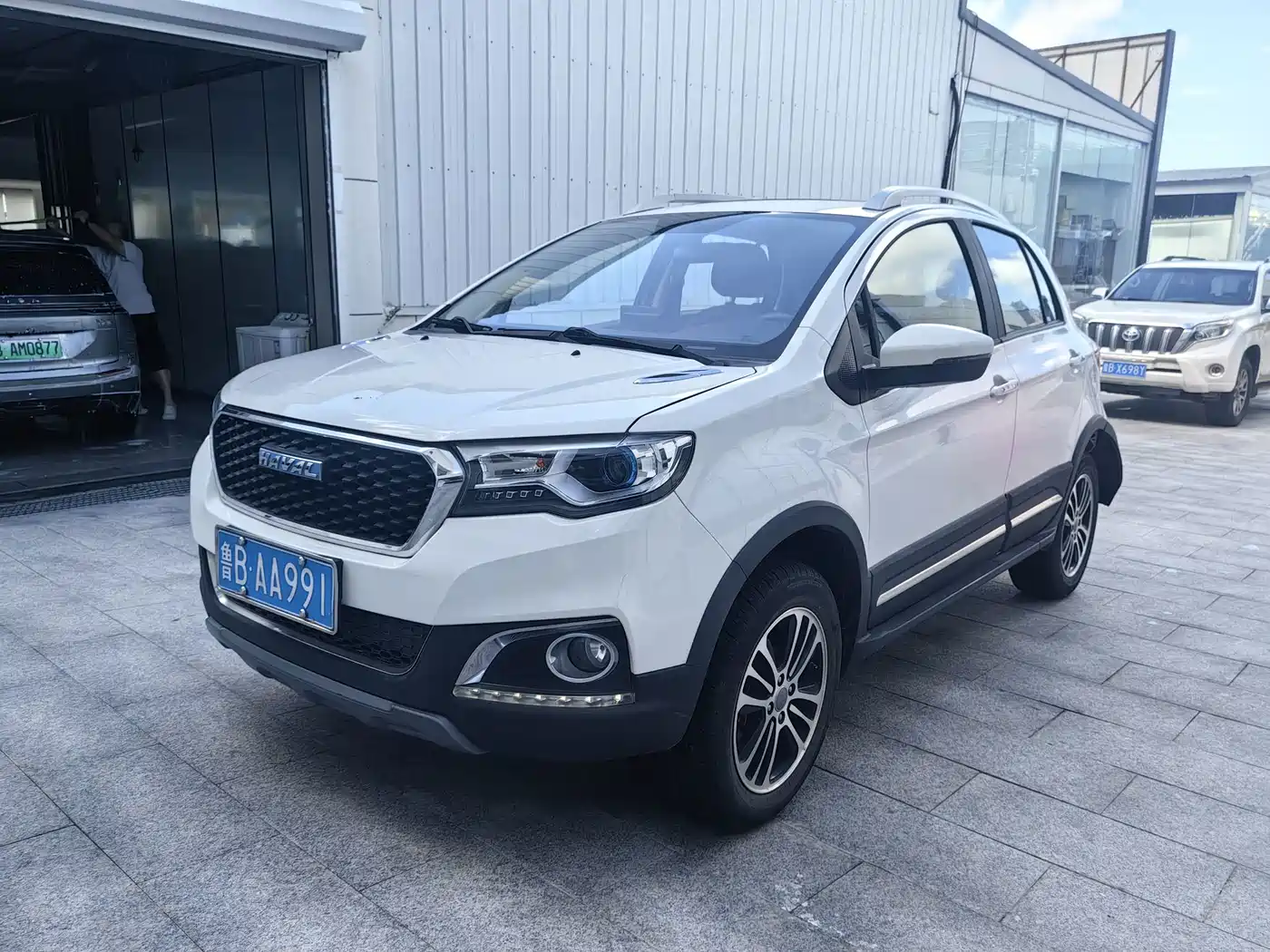 Фото 1 - Haval H1