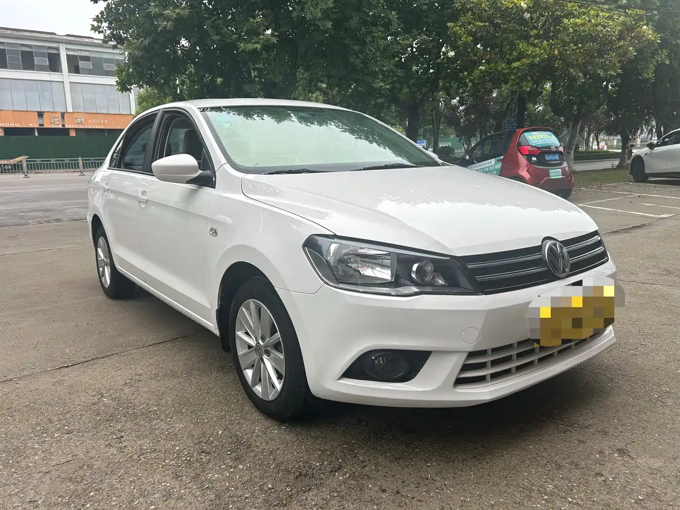 Volkswagen Jetta 2013 1.6L Automatic Comfort фото 3