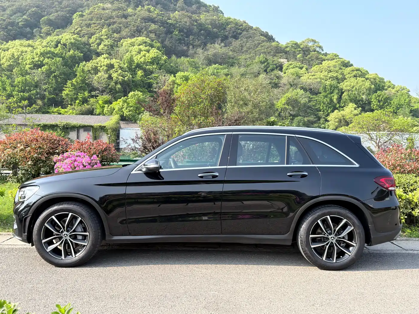 Mercedes-Benz GLC 2021 GLC 260 L 4MATIC Luxury фото 3