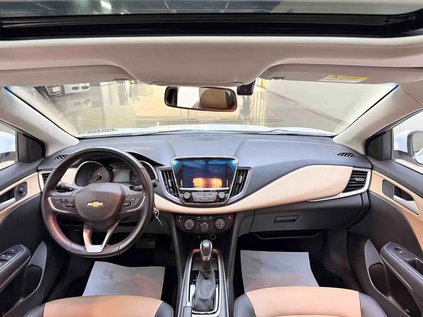 CHEVROLET CRUZE