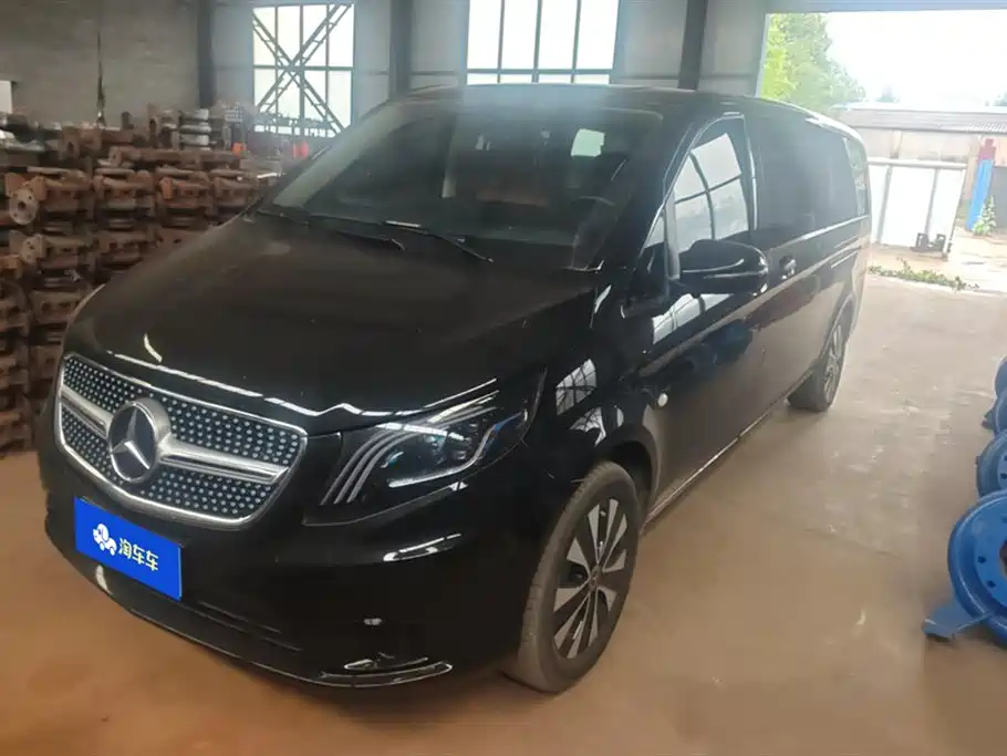 Mercedes-Benz Vito 2023 2.0T Business 7-Seater