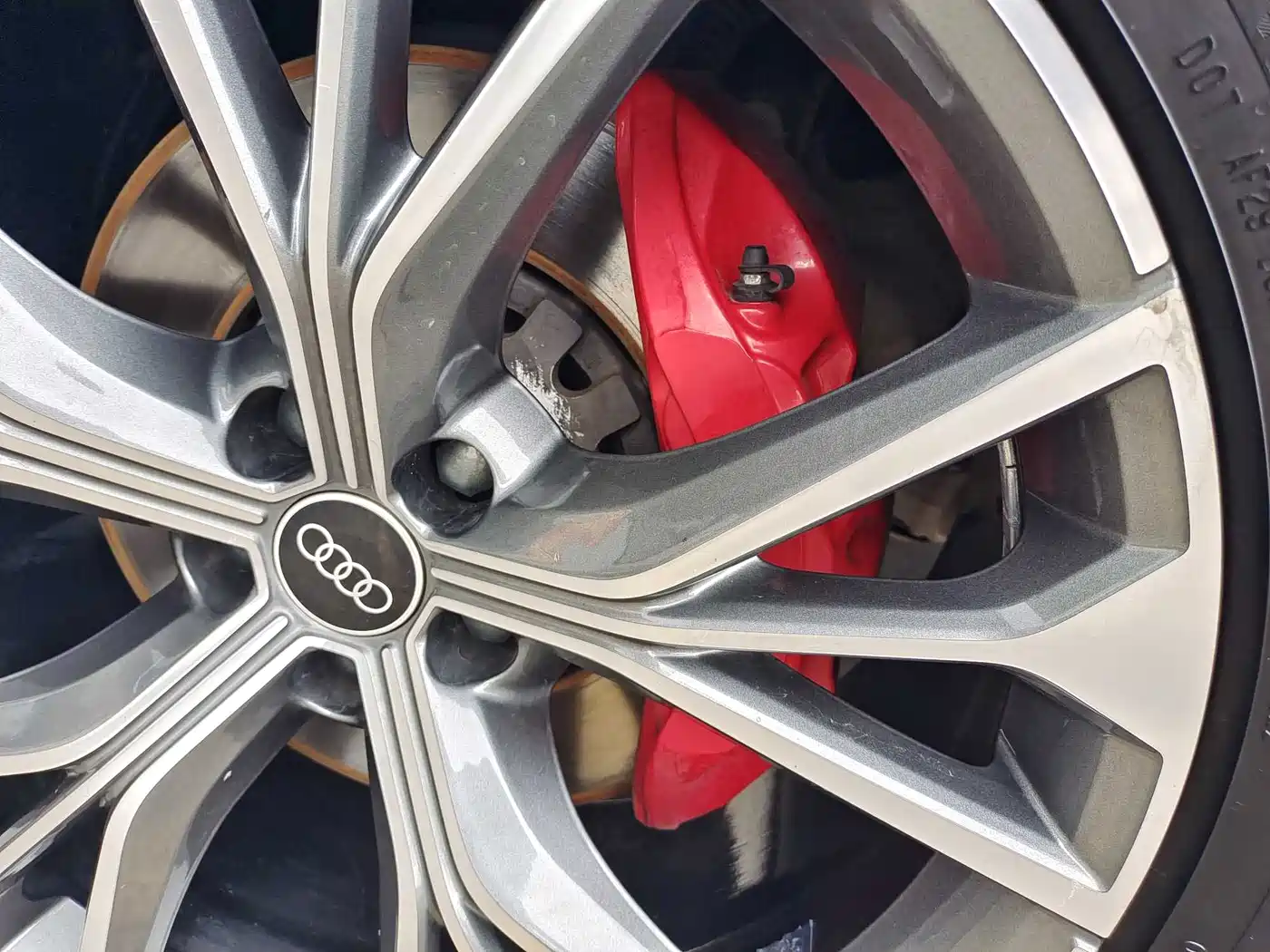 Audi Q8 2021 Model 55 TFSI Premium Dynamic фото 16