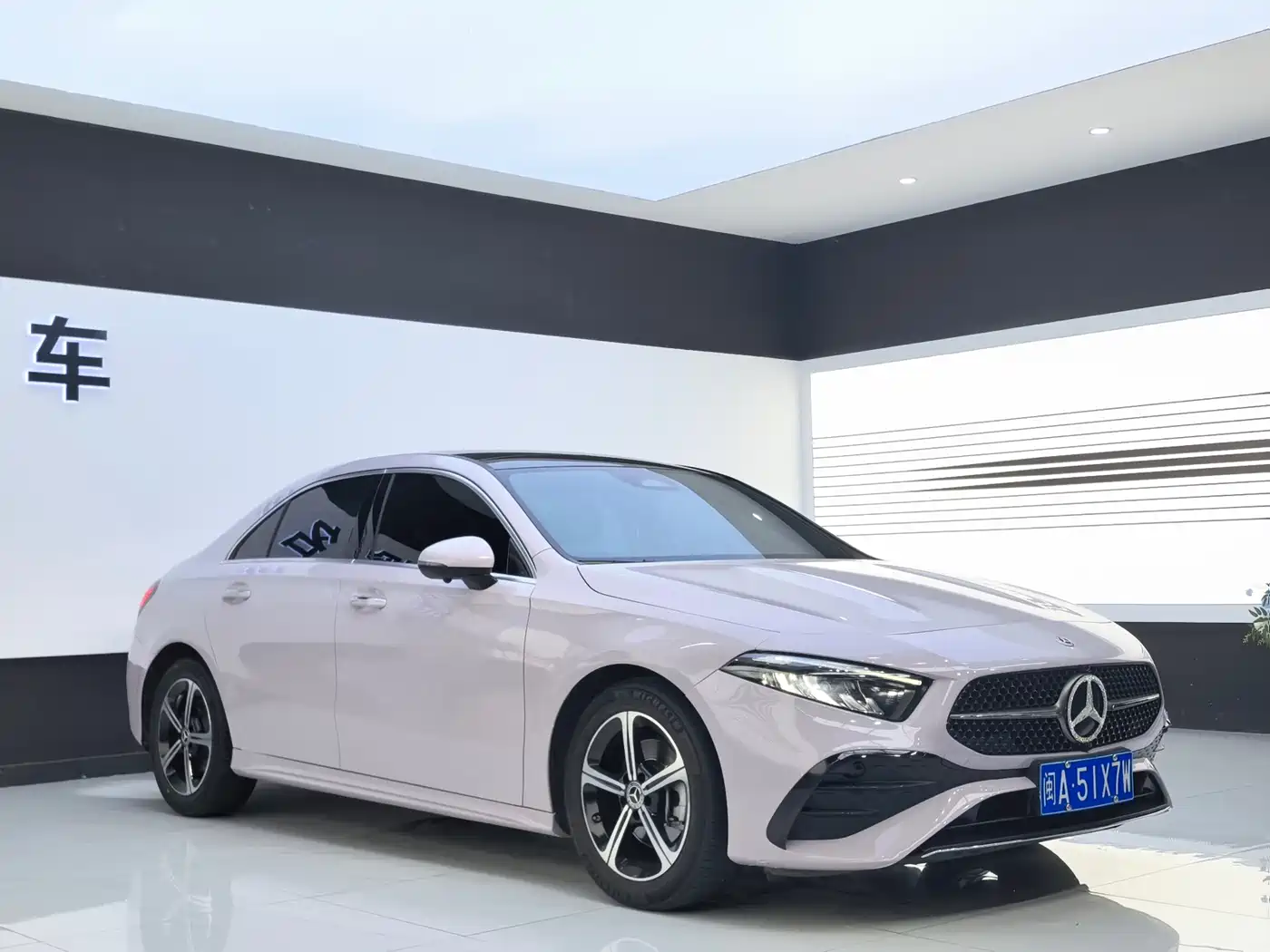 Mercedes-Benz A-Class 2023 A 200 L Fashion фото 3