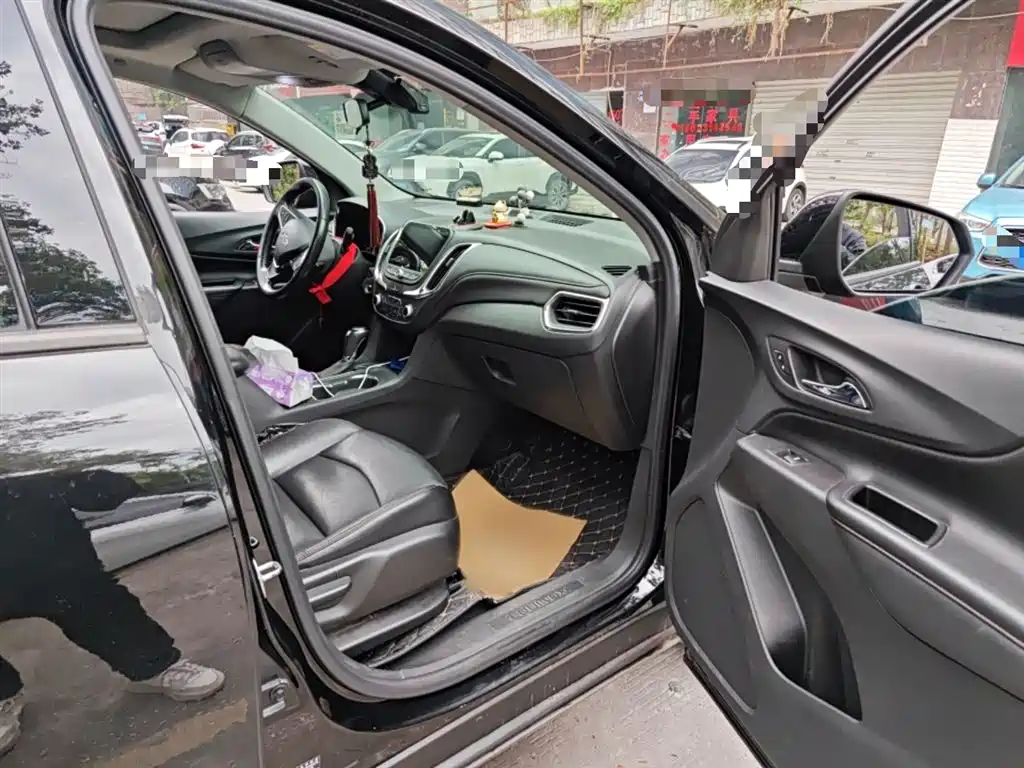 Chevrolet Equinox 2019 Redline 550T Automatic AWD Explorer RS Edition (China V) фото 20