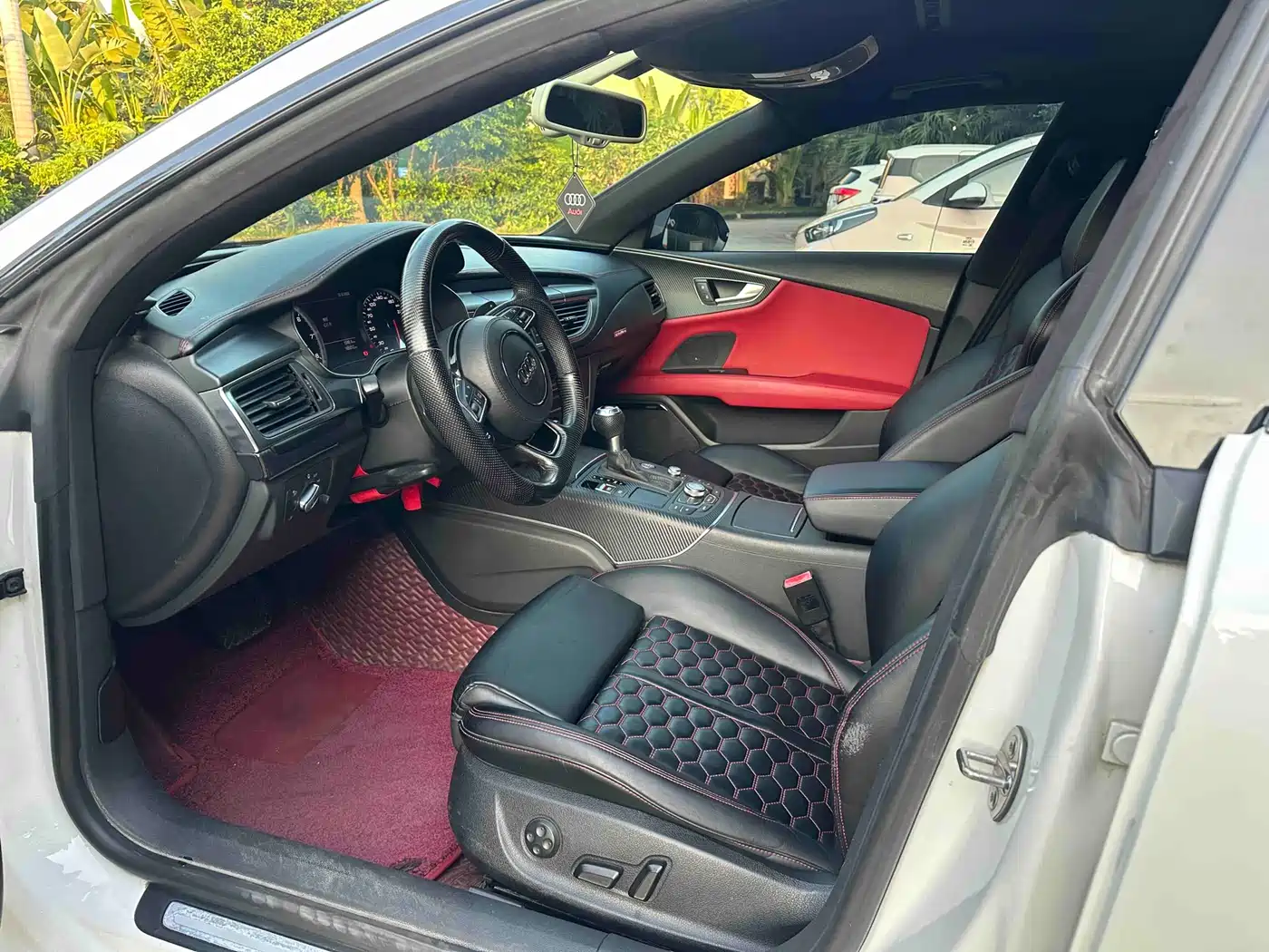 Audi A7 2012 3.0TFSI quattro Comfort фото 7