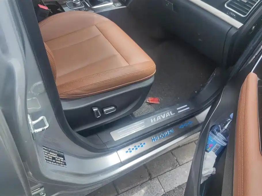 Haval H6 Coupe 2015 Model Blue Label 2.0T Manual 2WD Elite фото 8