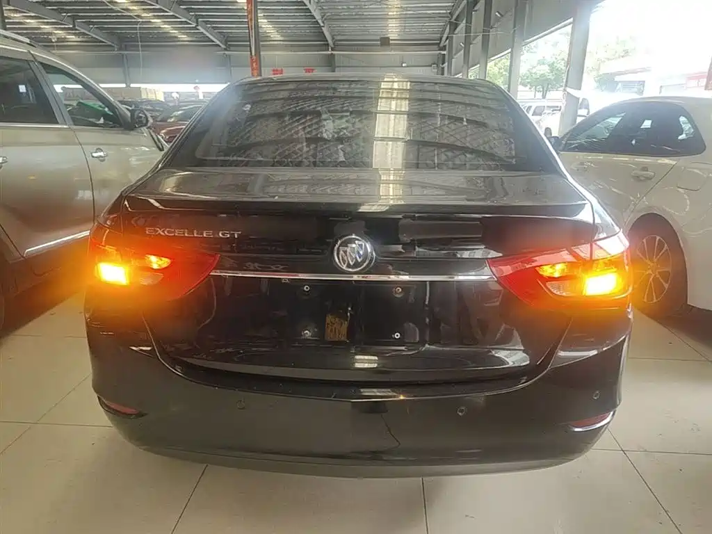 Buick Excelle 2017 15N Automatic Elite фото 6