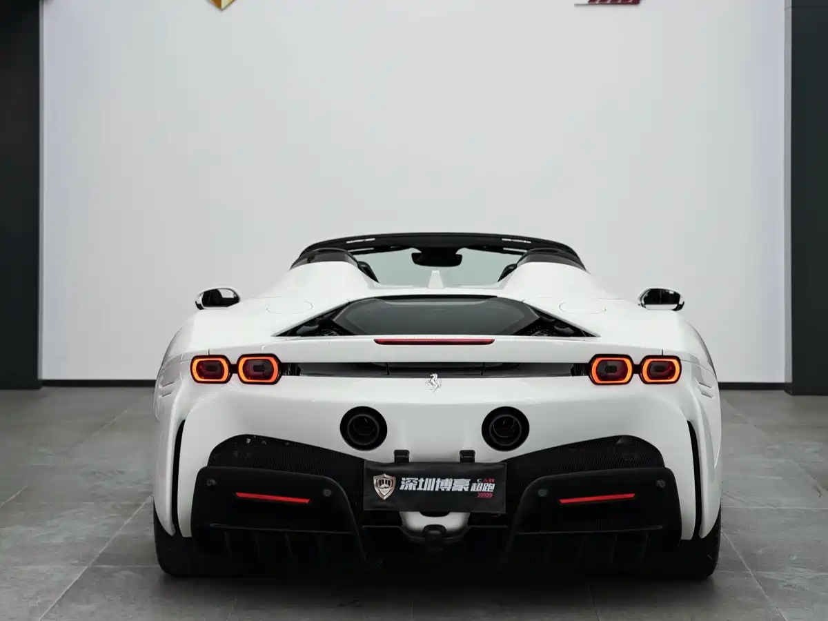 Ferrari SF90 2025 2021 3.9T V8 Spider