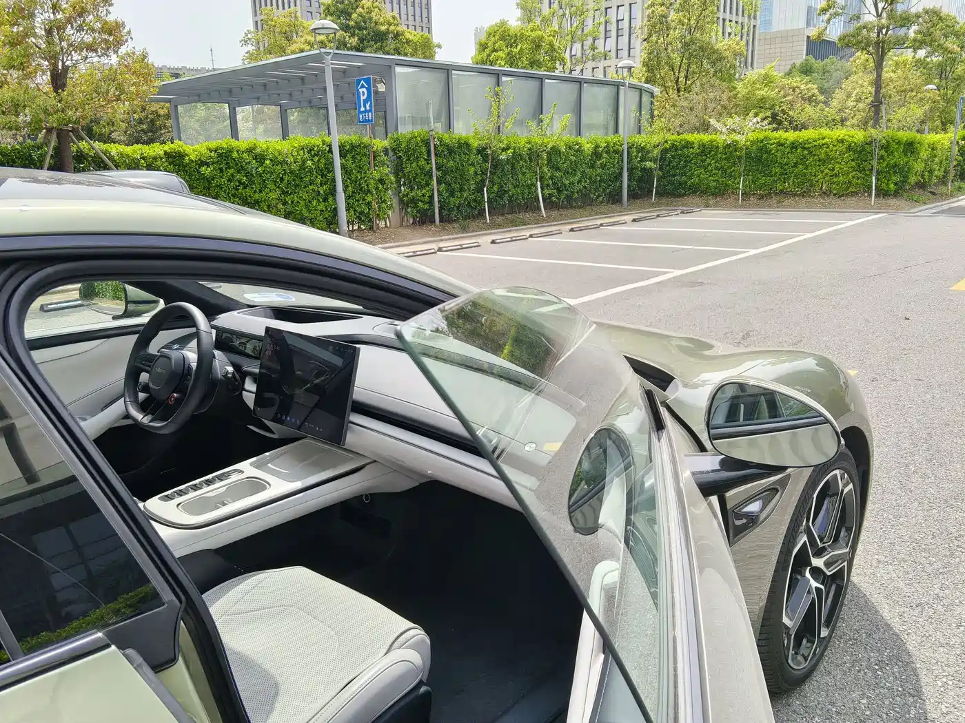 XIAOMI CAR XIAOMI SU7