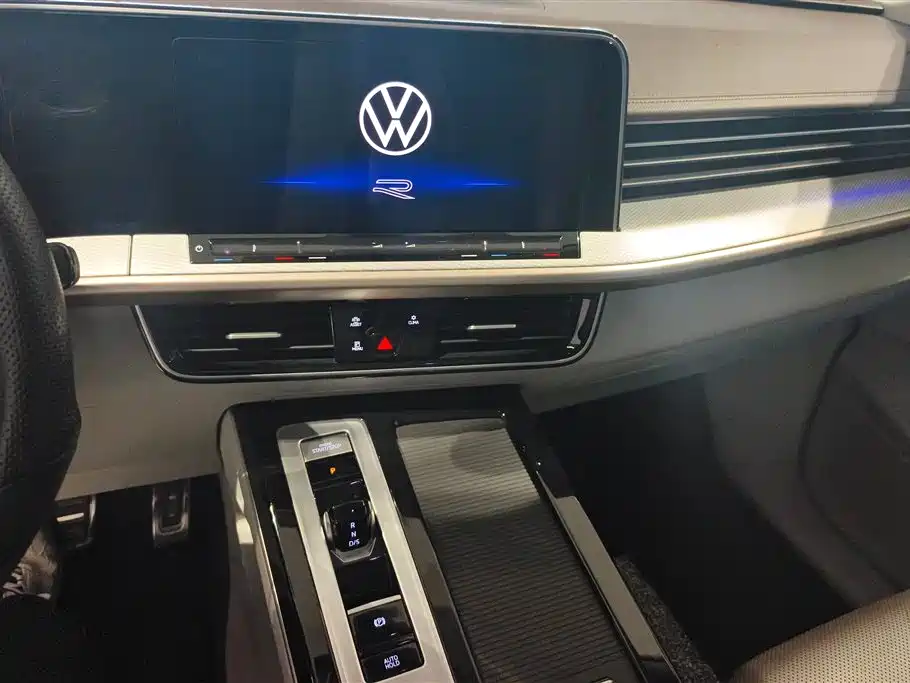 Volkswagen Talagon 2023 380TSI 4WD R-Line Touring Edition фото 13