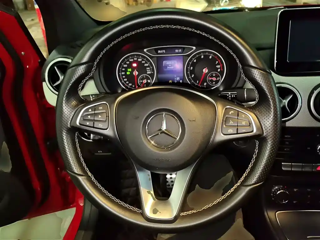 Mercedes-Benz B-Class 2015 B 200 Dynamic фото 3