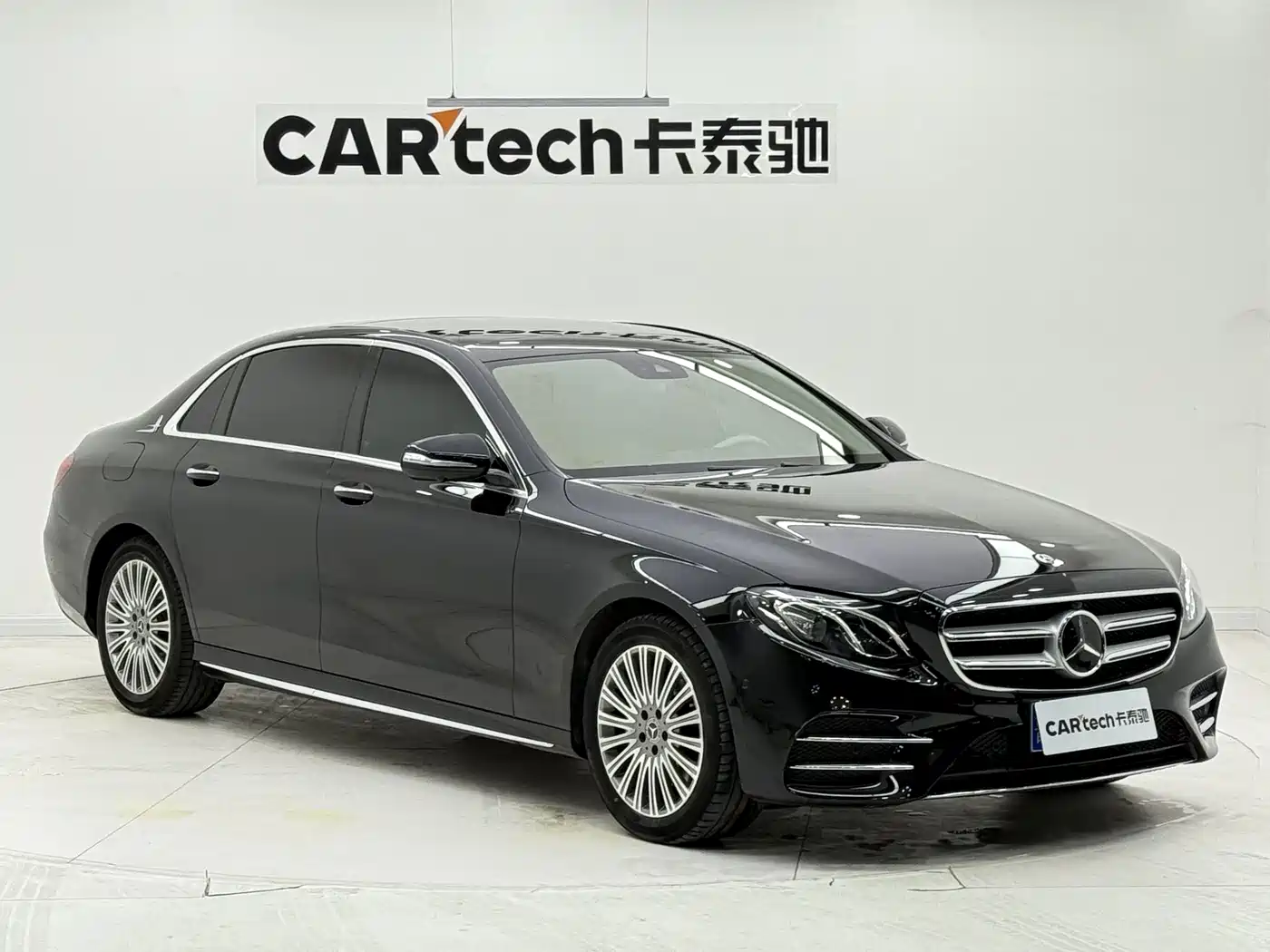 Mercedes-Benz E-Class 2017 E 300 L Sport Luxury фото 2