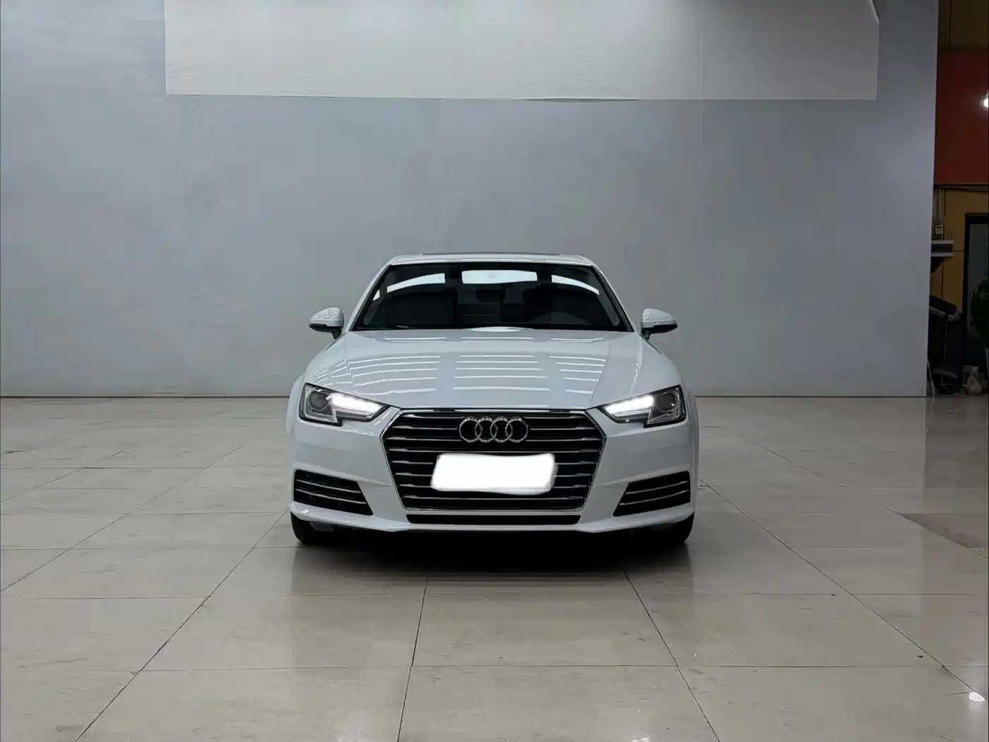 Audi A4L 2017 Plus 40 TFSI Progressive фото 2