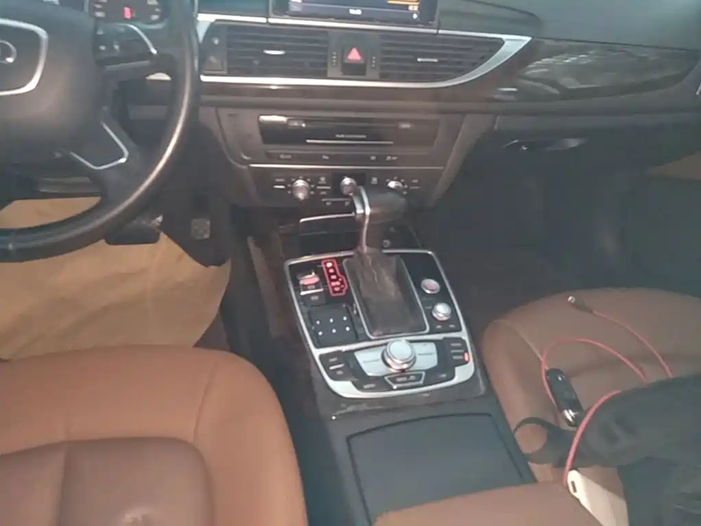 Audi A6L 2015 TFSI Millionth Anniversary Intelligent Leader Type фото 14