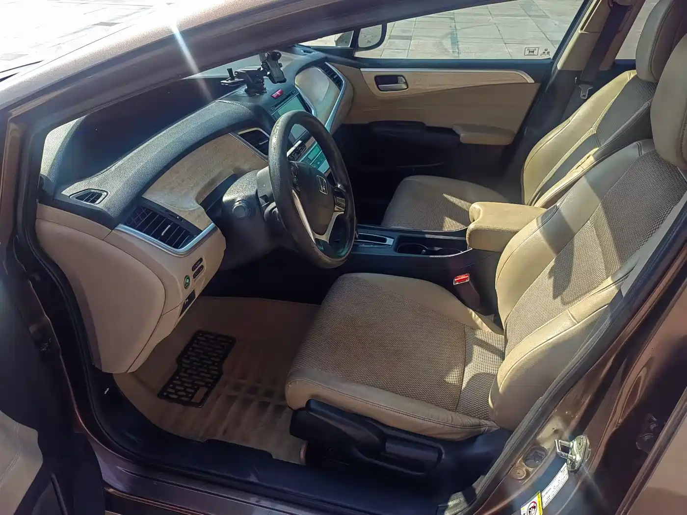 Honda Jade 2014 2013 1.8L Automatic Comfort Edition 5-seater