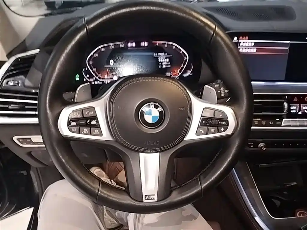 BMW X5 (Import) 2019 xDrive40i Exclusive M Sport Package фото 11