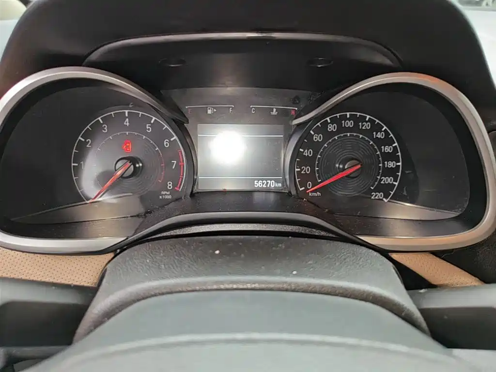 CHEVROLET CRUZE