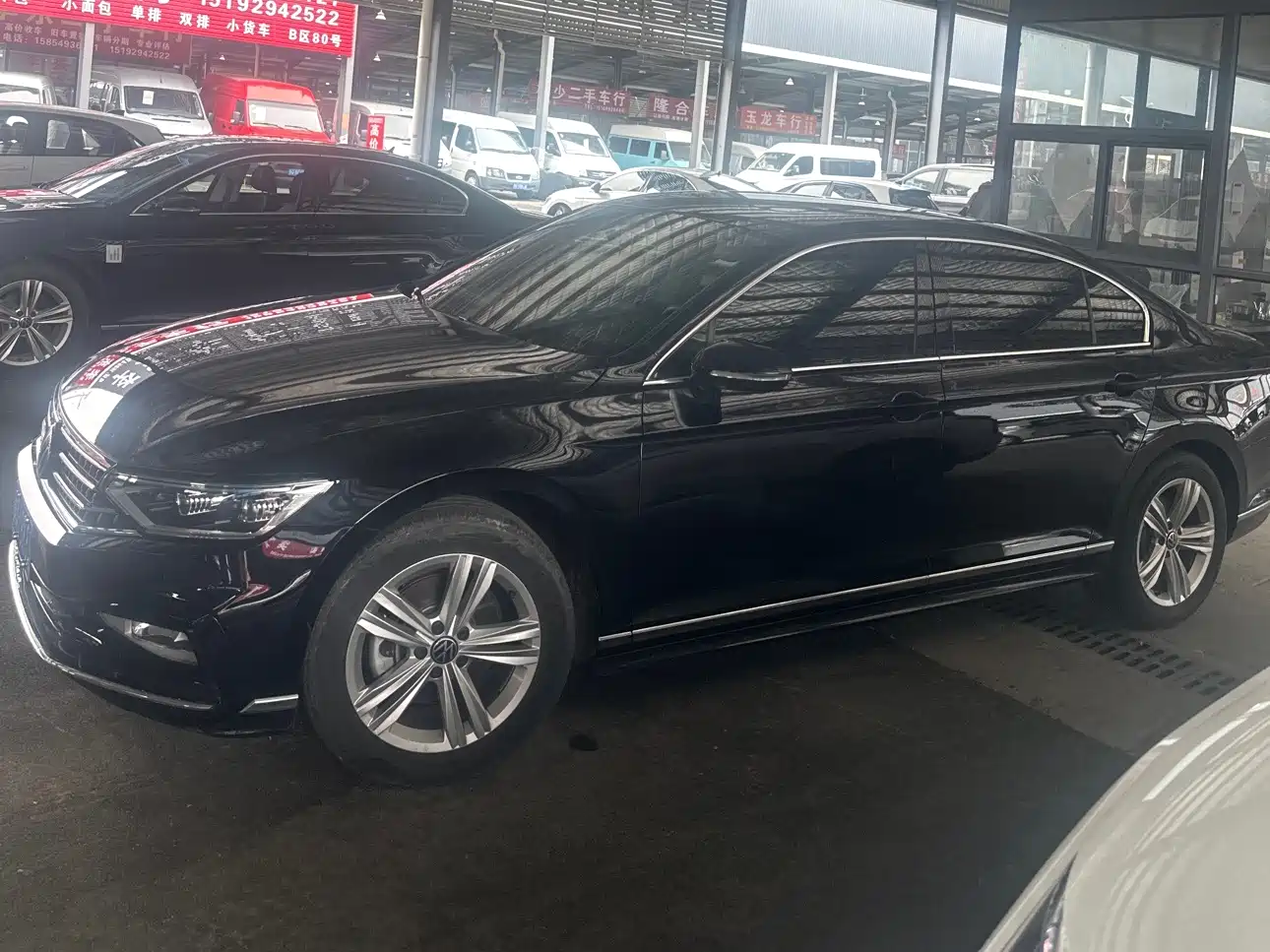 Volkswagen Magotan 2025 Popular Edition 280TSI DSG Comfort фото 3