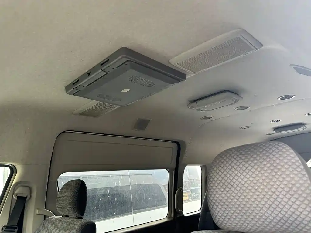 صورة 5 - Toyota HIACE