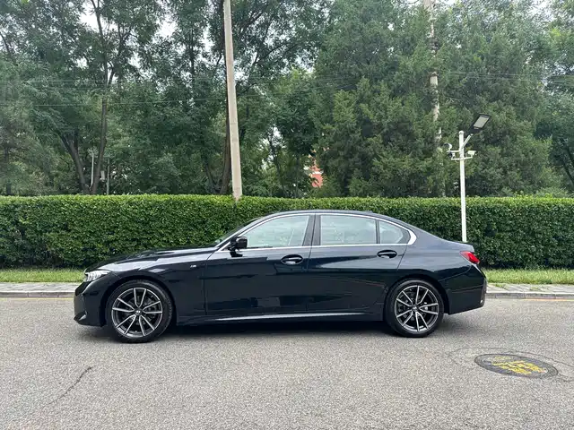 BMW 3 Series 2023 320Li M Sport Package — фото 3