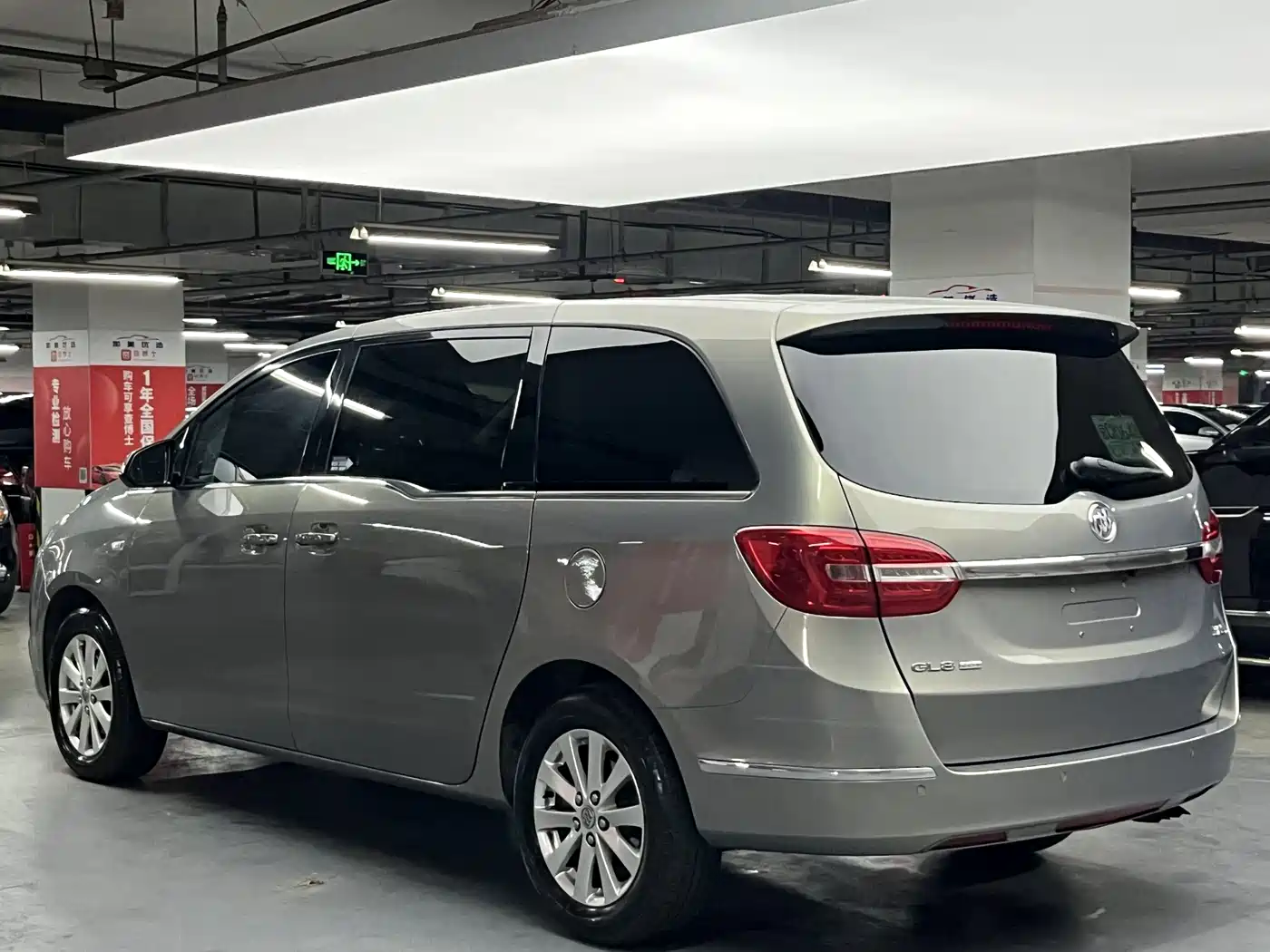 Buick GL8 2018 28T Comfort China VI фото 5