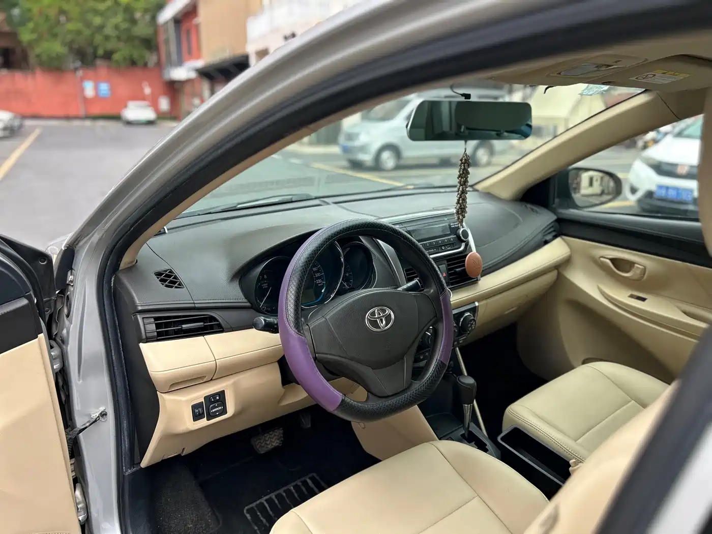Toyota Vios 2014 1.5L Automatic Wisdom Edition фото 10