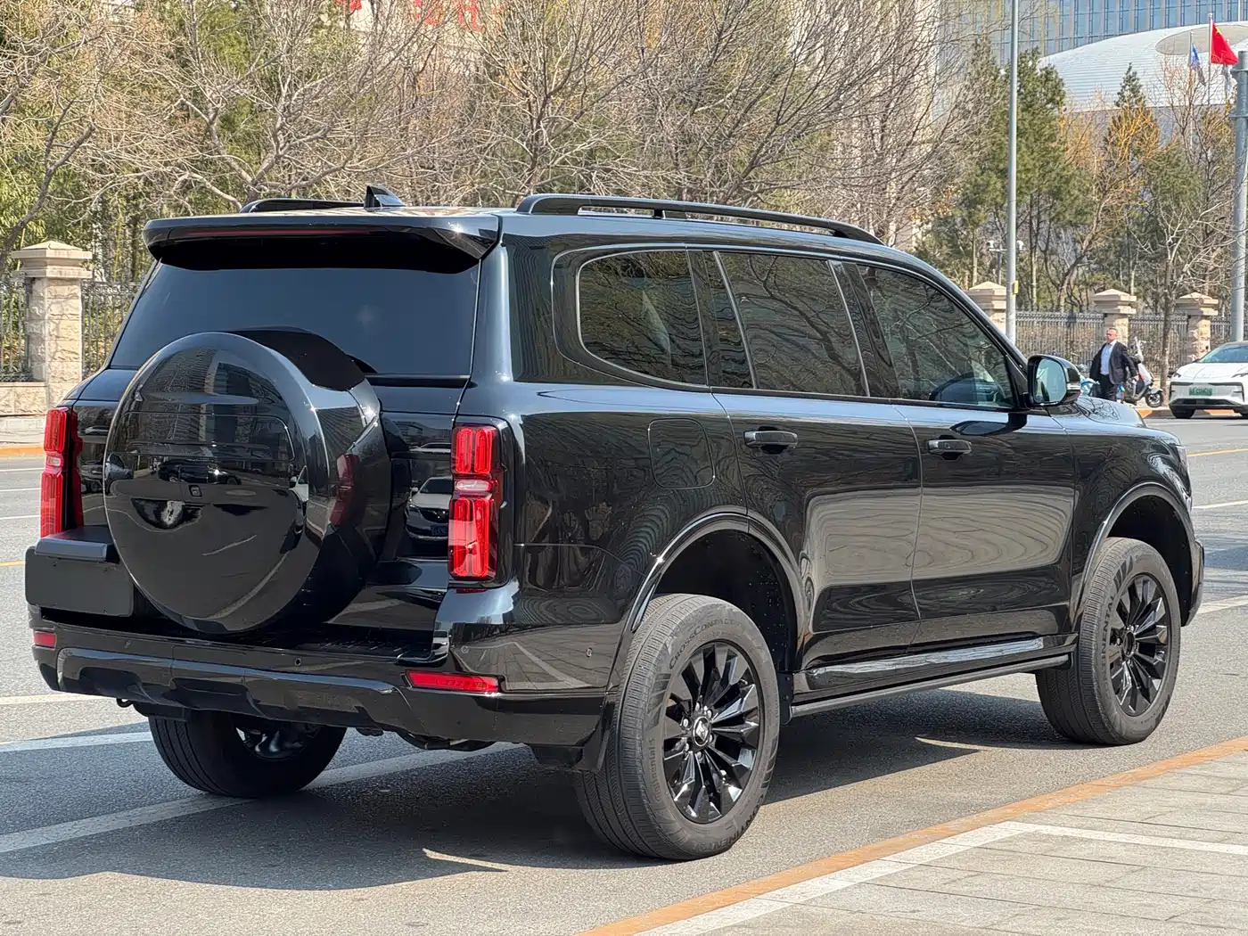 Tank 500 EV 2024 Hi4-T Black Warrior Edition фото 32