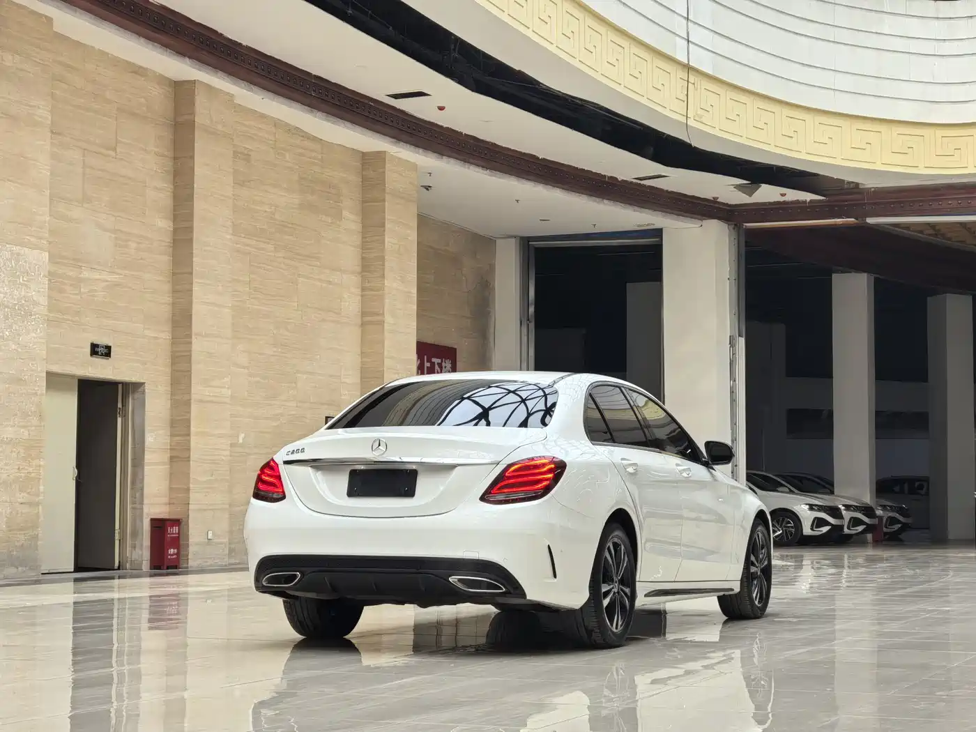 Mercedes-Benz C-Class 2017 Facelift C 200 Sport Edition фото 15