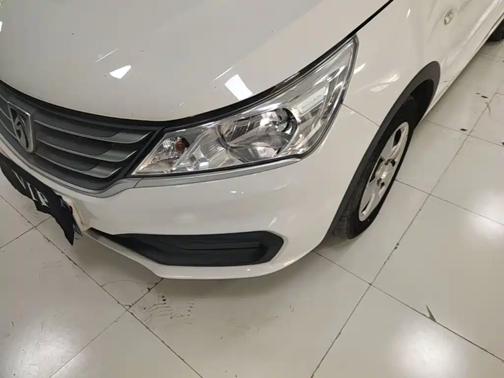 Baojun 310 2021 2020 1.2L Manual Value Edition