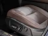 Фото 21 - Lexus RX