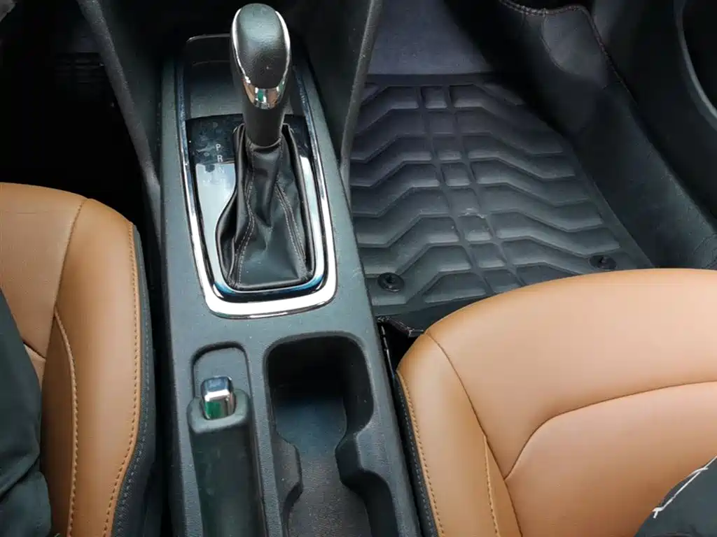 Chevrolet Cavalier 2016 Model 1.5L Automatic Delight Edition фото 14