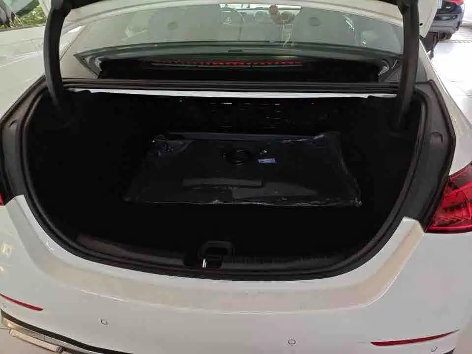 Mercedes-Benz C-Class 2025 2024 C 260 L Sport