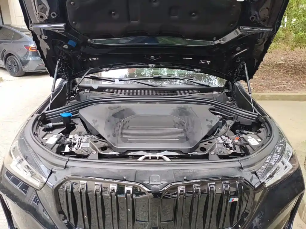 BMW iX1 2024 2023 xDrive30L M Sport Package