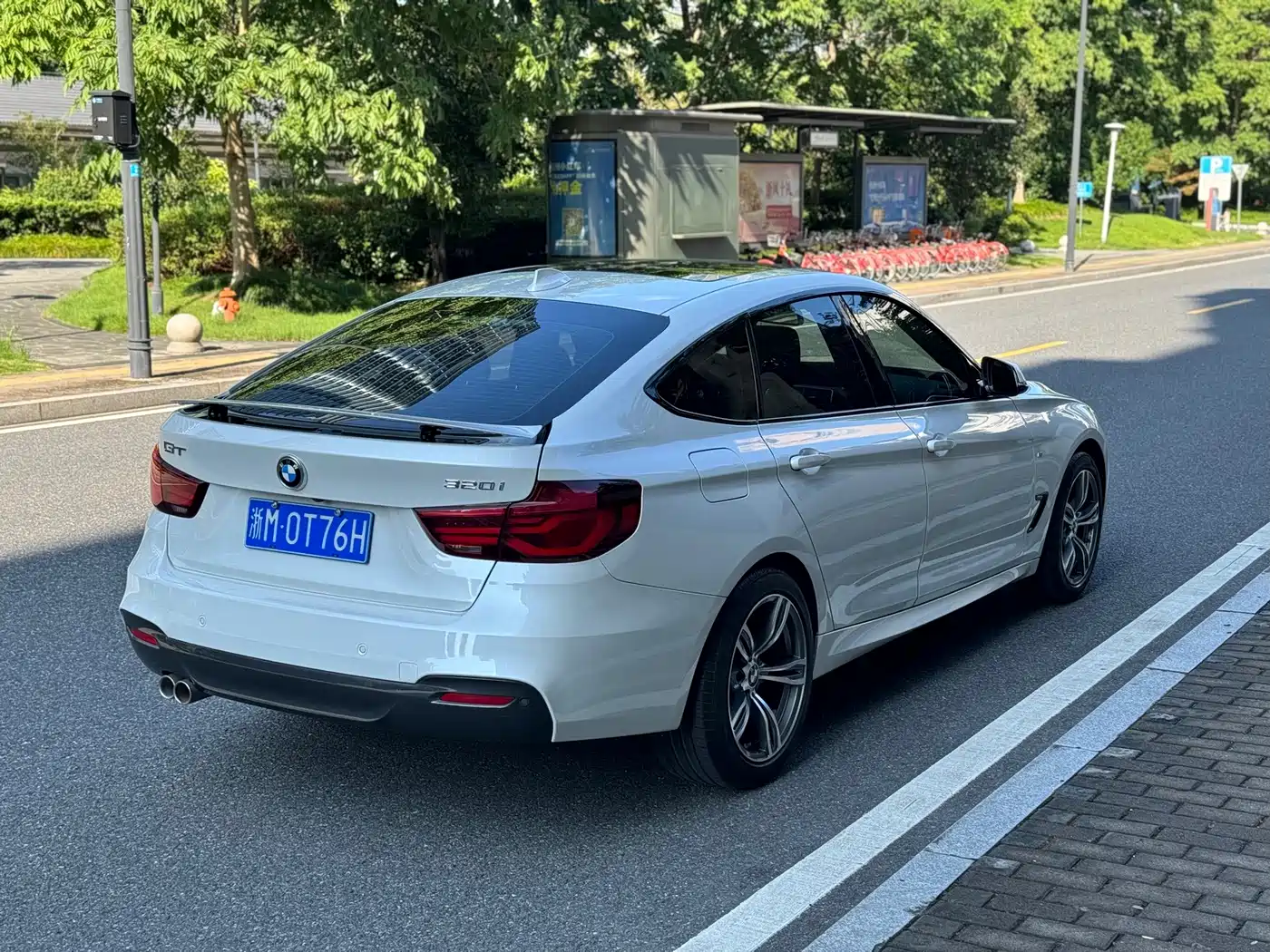 BMW 3 Series GT 2021 2020 320i M Sport Package