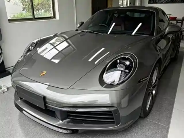 Porsche 911 Carrera 3.0T