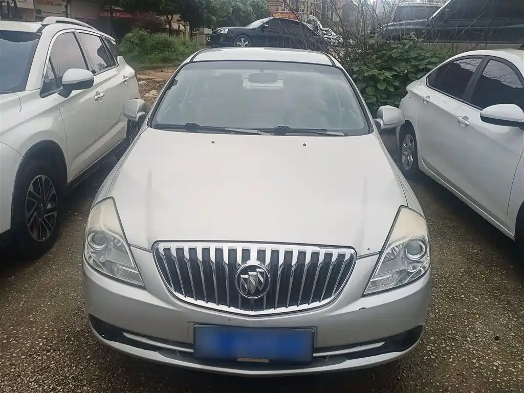 Buick Excelle 2013 1.5L Automatic Classic фото 3