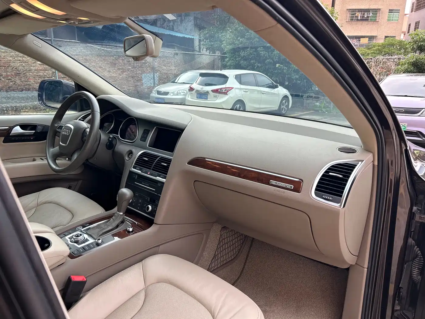 Audi Q7 2010 3.0 TDI Sport Limited Edition фото 43