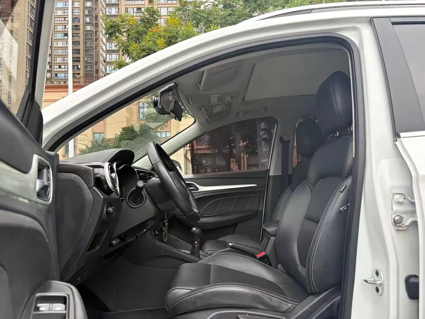 MG ZS 2018 2017 1.5L Manual Premium Internet Edition