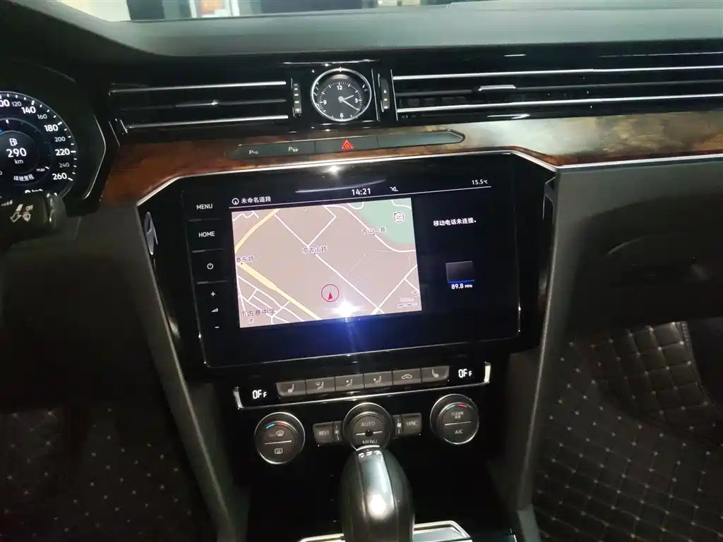 Volkswagen Magotan 2018 330TSI DSG Premium фото 9