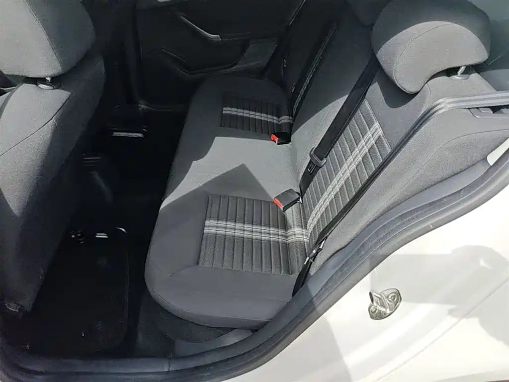 Volkswagen Lavida 2019 Lavida Start 1.5L Auto Trend (China VI) фото 17
