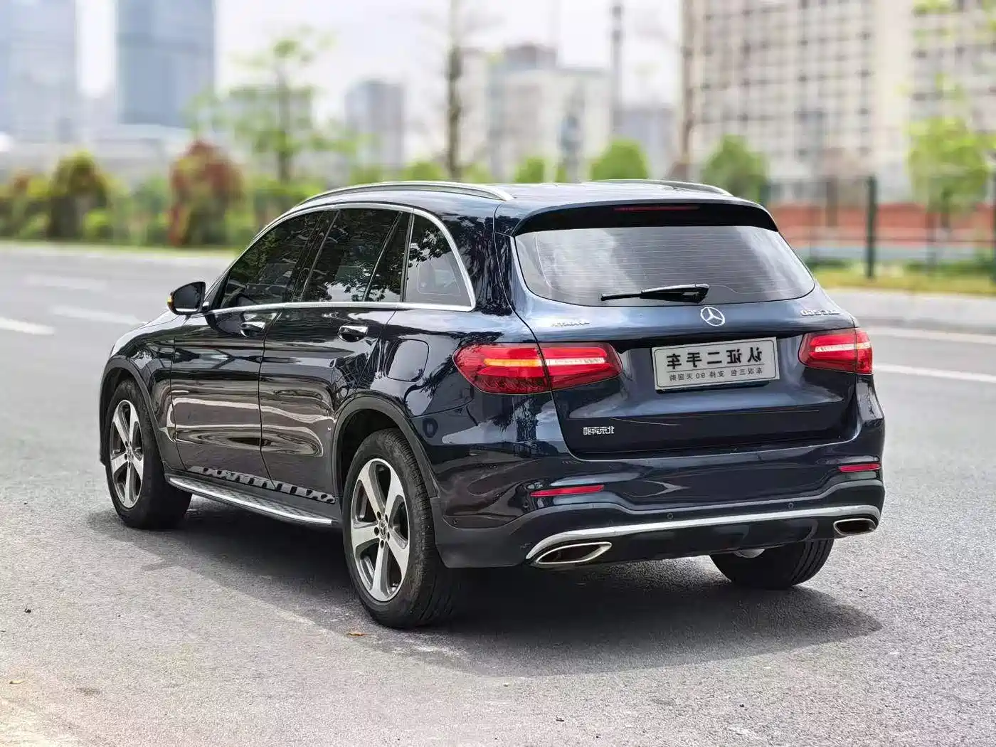 Mercedes-Benz GLC 2017 GLC 260 4MATIC Luxury фото 9