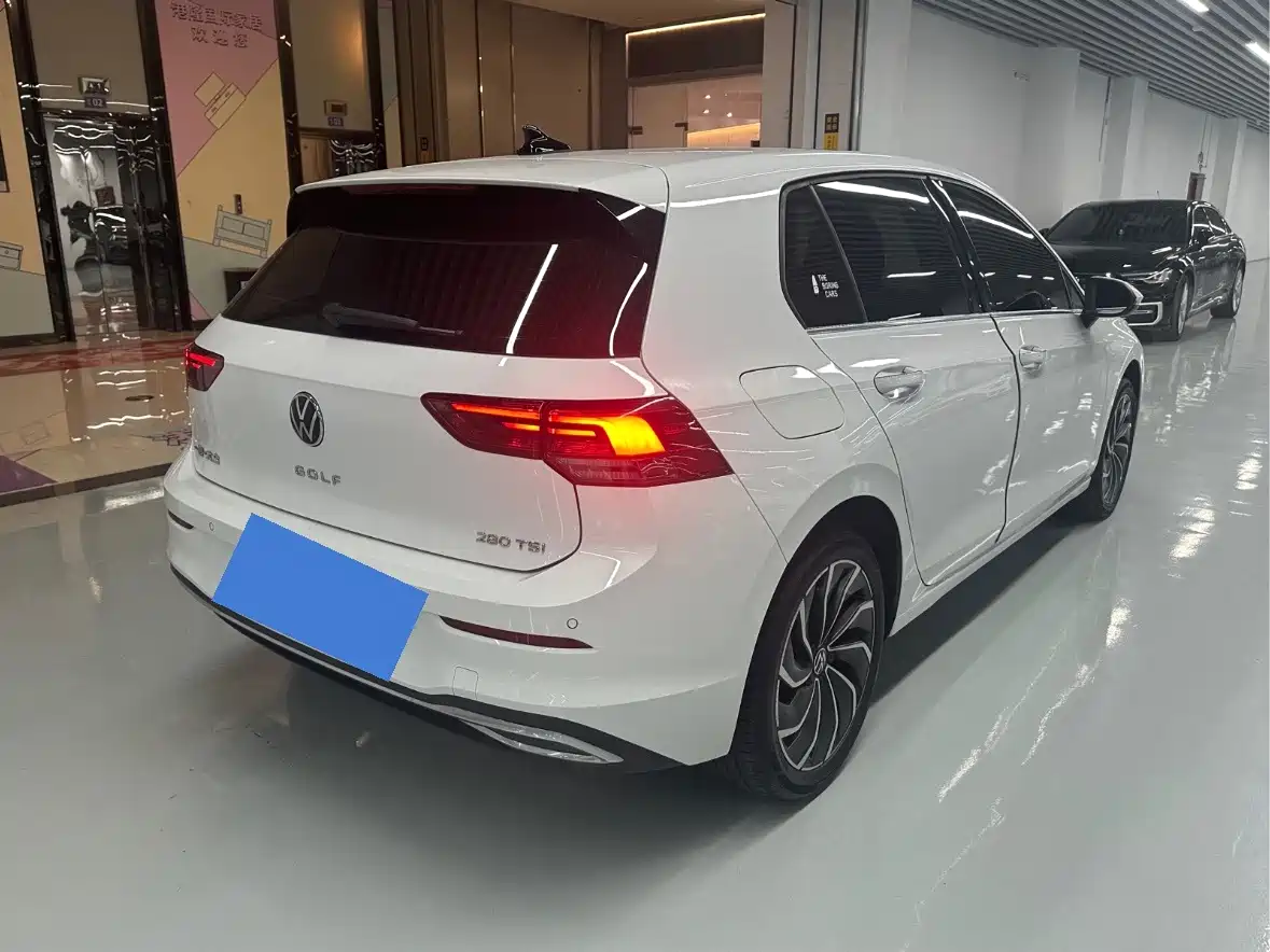 Volkswagen Golf 2025 2023 280TSI DSG Pro