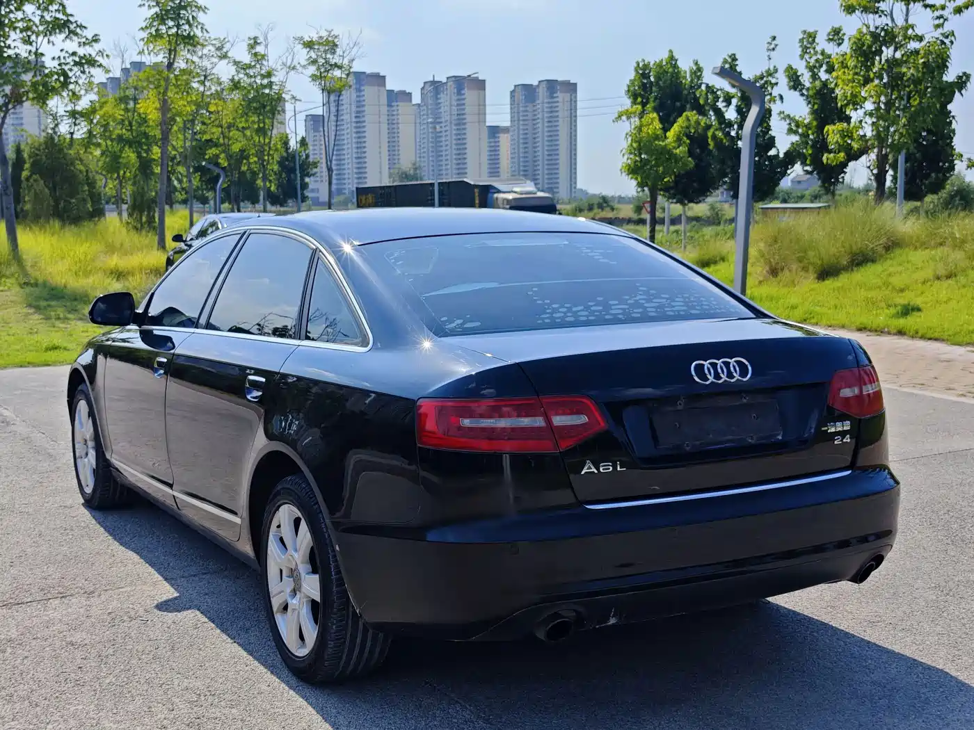 Фото 23 - Audi A6L