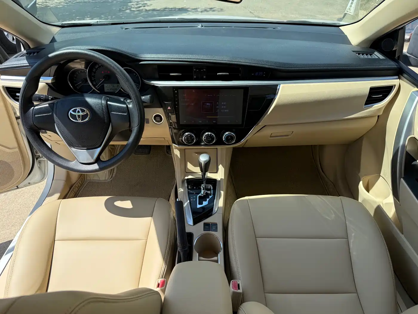 Toyota Corolla 2017 1.2T CVT GL фото 6