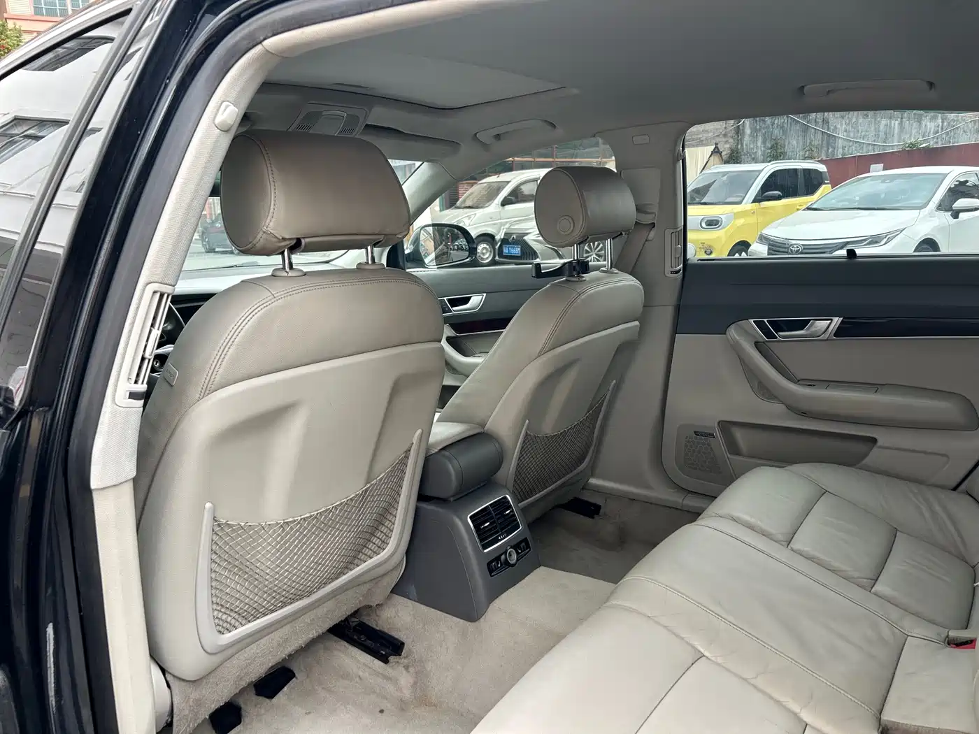 Audi A6L 2010 2.7 TDI фото 14