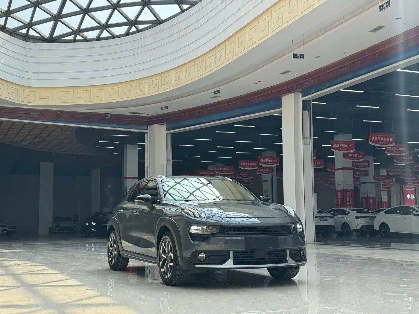 Lynk & Co 02 2019 1.5T DCT FWD Jin Pro Version China VI фото 3