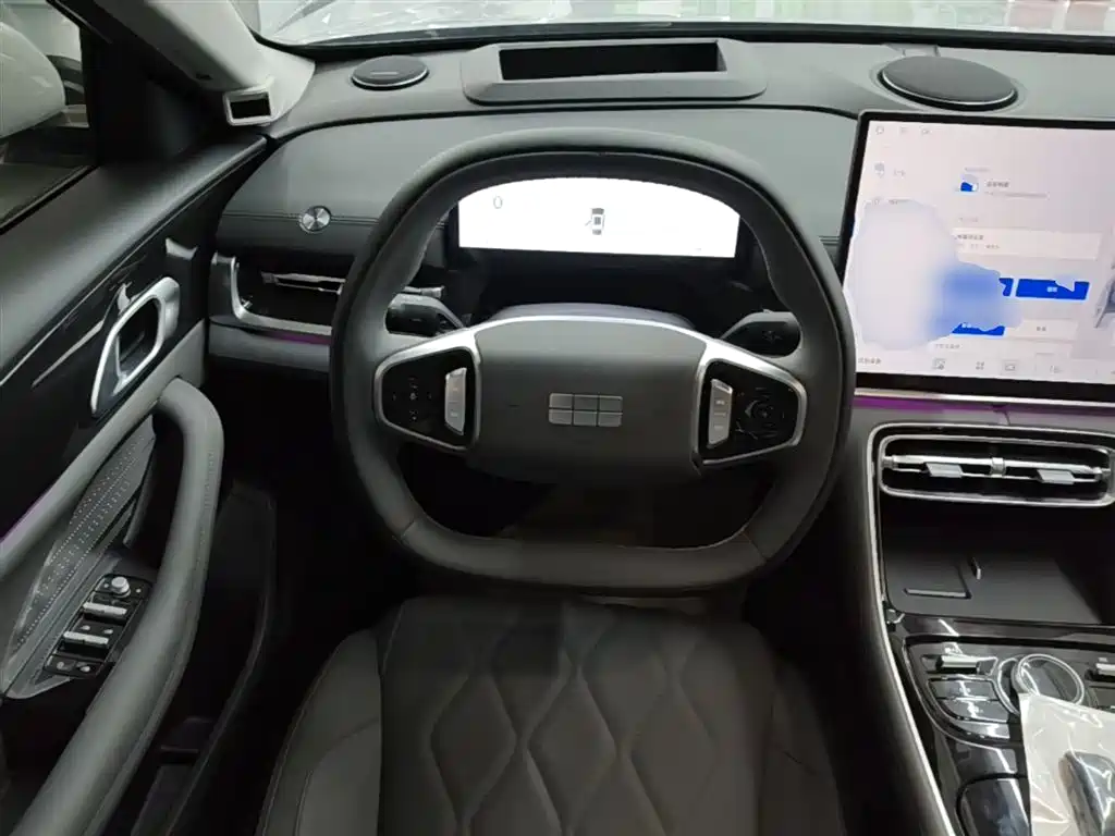 Geely Galaxy Galaxy A7 2025 EM-i фото 11