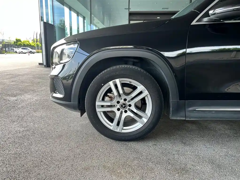 Mercedes-Benz GLB 2020 Facelift GLB 200 Dynamic фото 4
