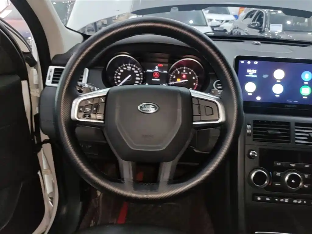 Land Rover Discovery Sport 2018 200PS PURE Edition фото 11